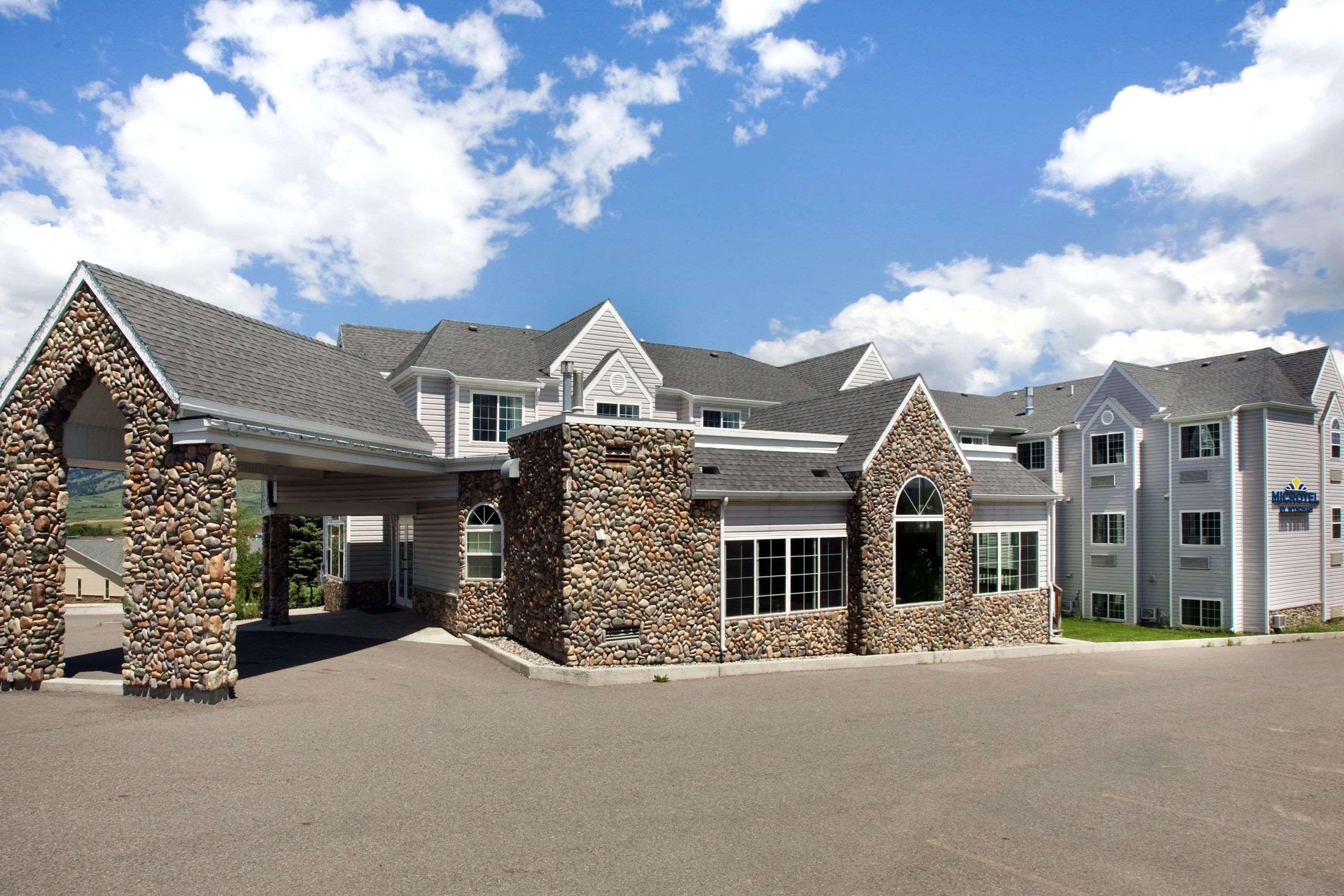 Microtel Inn & Suites By Wyndham Bozeman Exterior photo