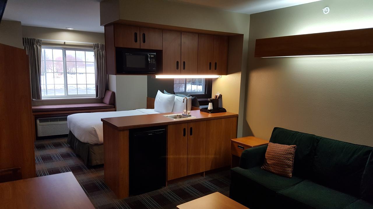 Microtel Inn & Suites By Wyndham Bozeman Exterior photo